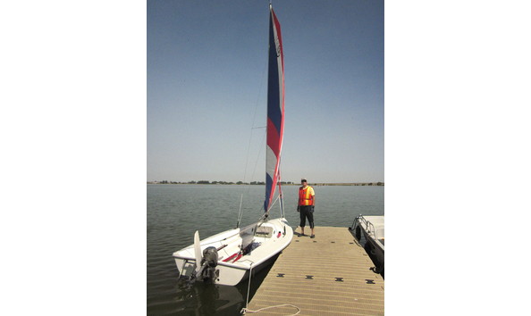 Big image catalina capri sail up 2