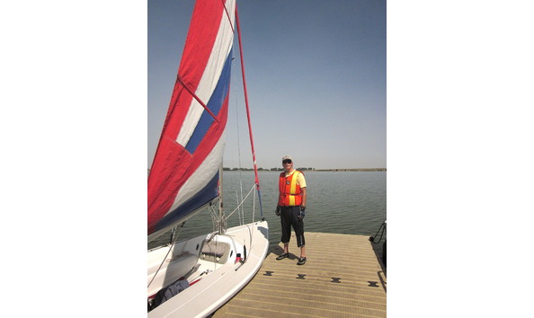 Big image catalina capri sail up