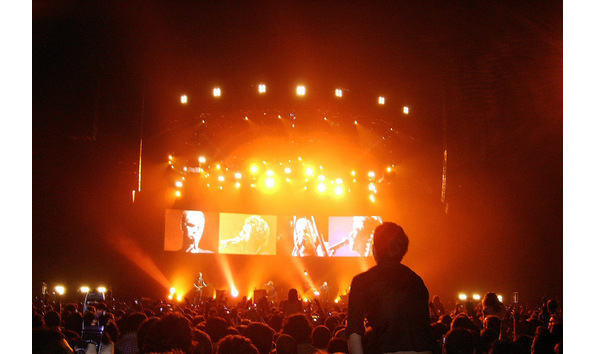 Big image concert