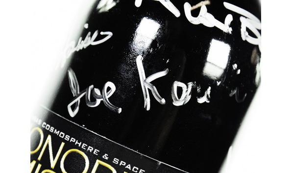 Big image 2 signatures 3