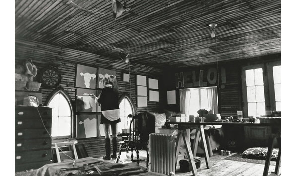 Big image studio shot s. deady