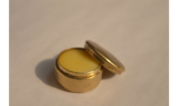 Big image ulaperfumbalm