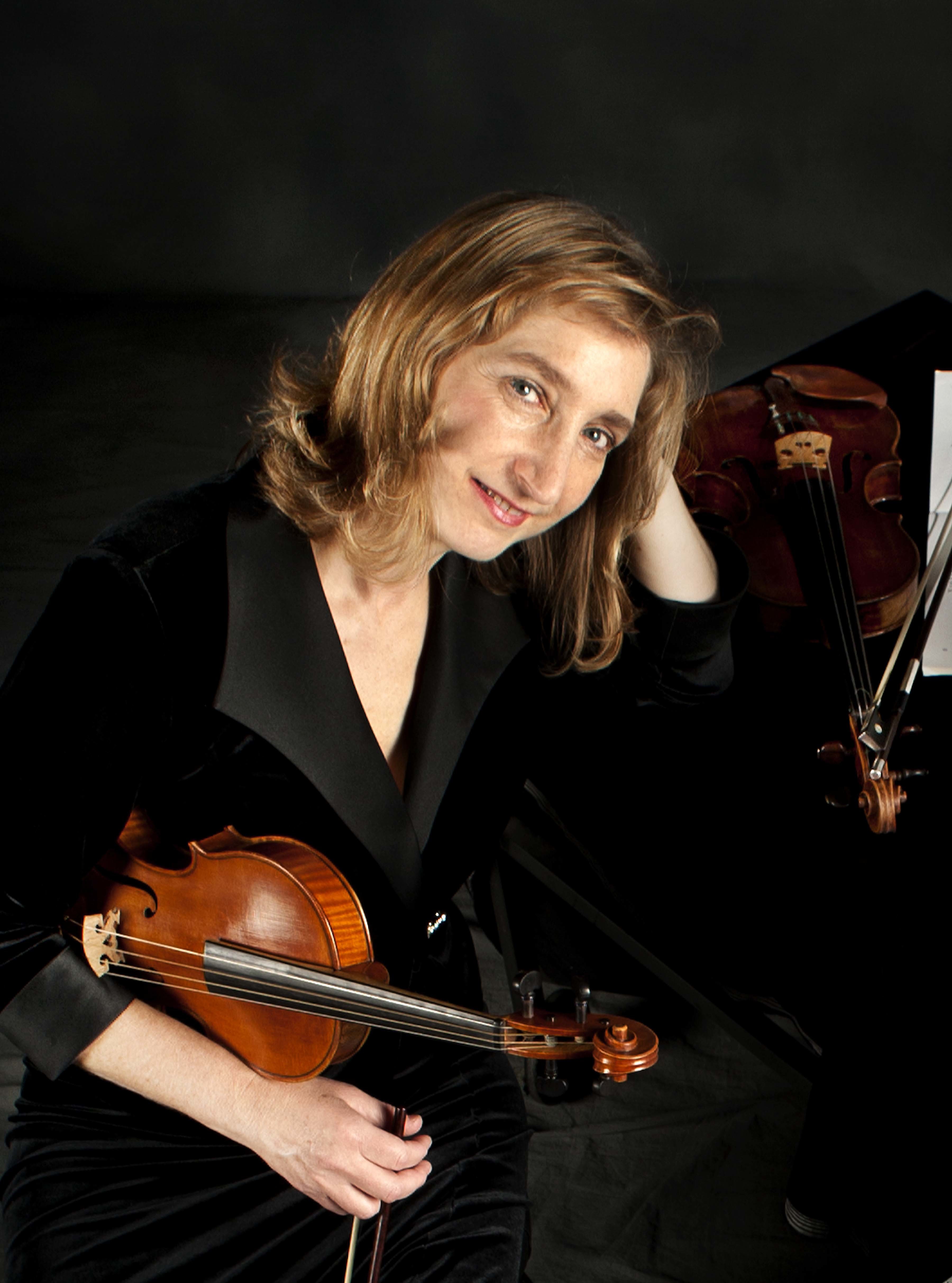 Two Private Violin lessons with Elizabeth Field