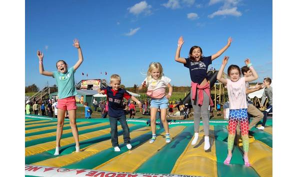 family fun pack: 5 activity cards for kimball farms, 2 passes to davis farmland, $35 to the butterfly place & 2 tickets to southwick's zoo family fun pack: 5