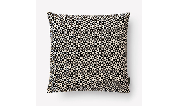 Big image pillows 3