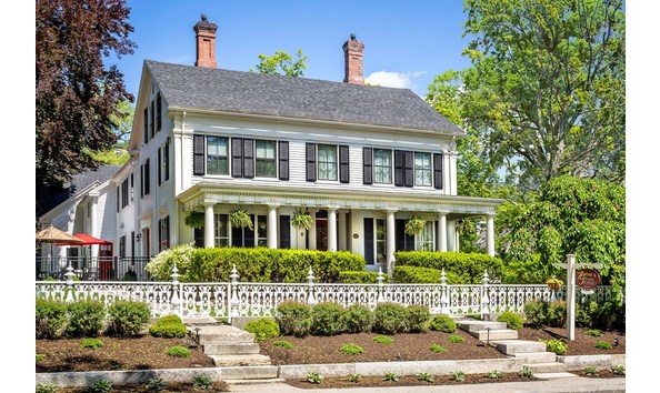 Big image abigailsinn exterior print