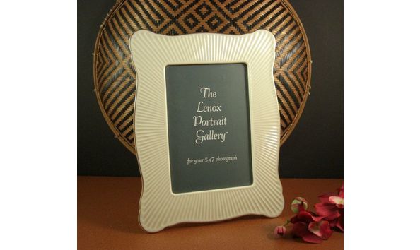 Big image lenox frame