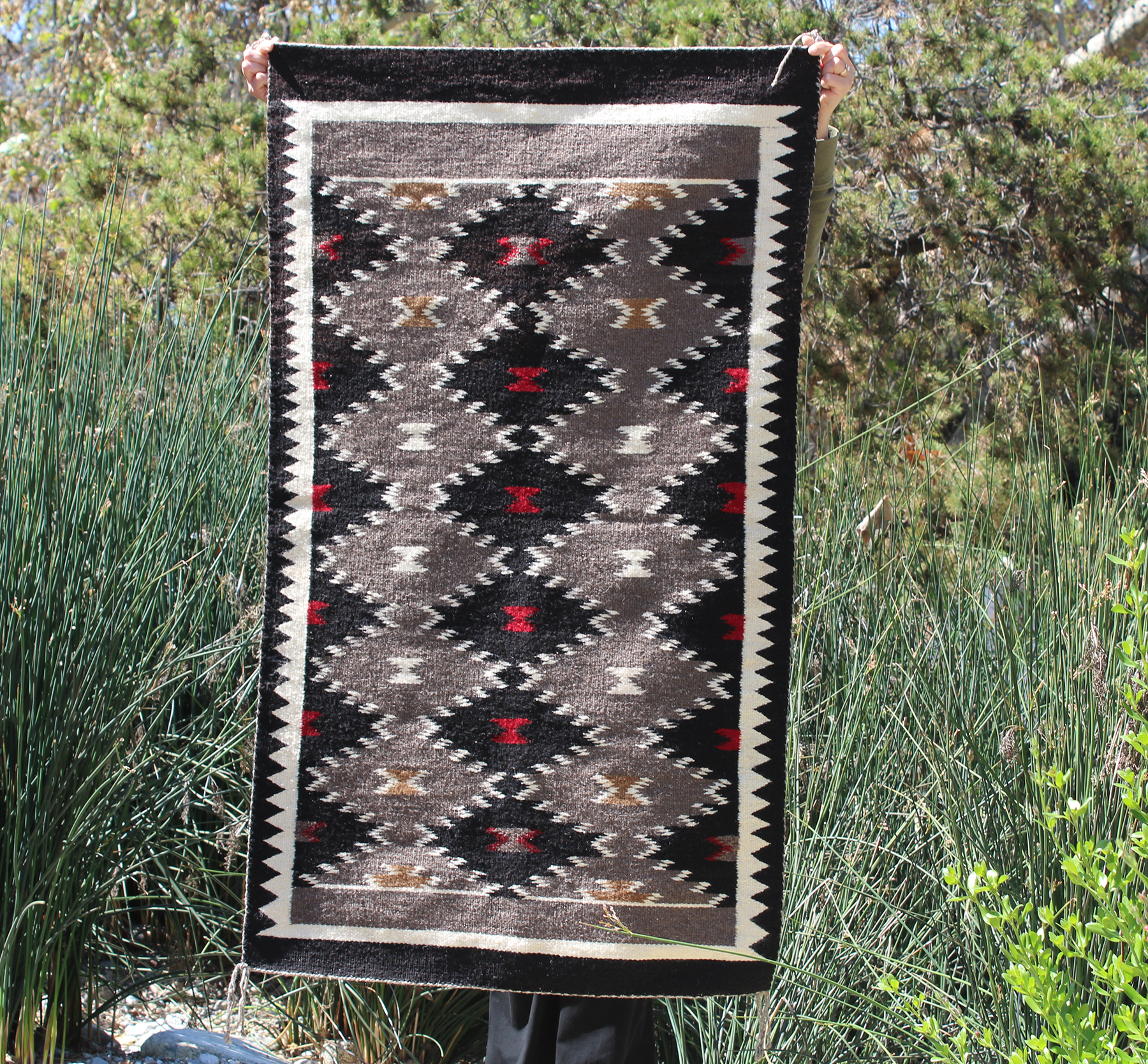 Navho Rug Navajo Rug made with Home Spun Wool