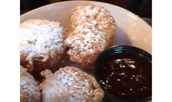 Big image beignets