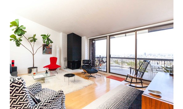 Big image diamond heights auction image