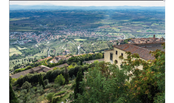 Big image pic view from girifalco fortress on hilltop overlooking cortona