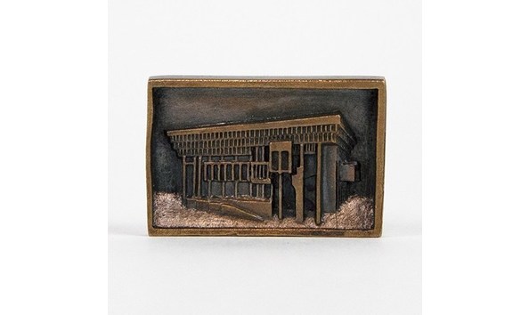 Big image bchpin close up