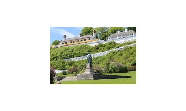 Big image stoneclifee mackinacparks