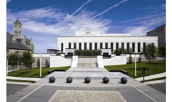 Big image fristcenter