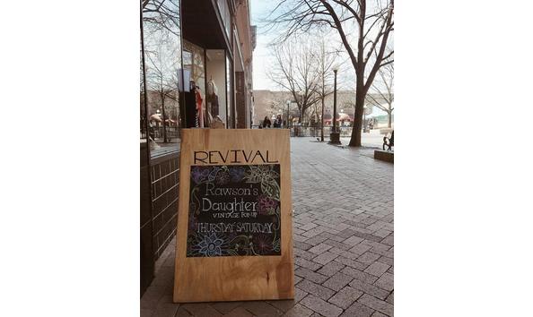 Big image revival outdoors