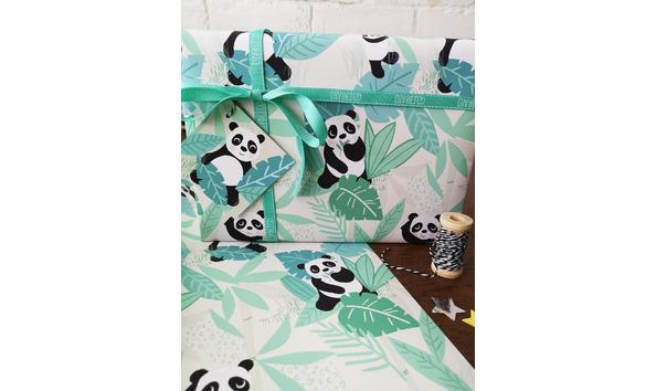 Big image panda wrapping paper
