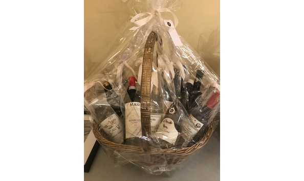 Big image international wine basket 2