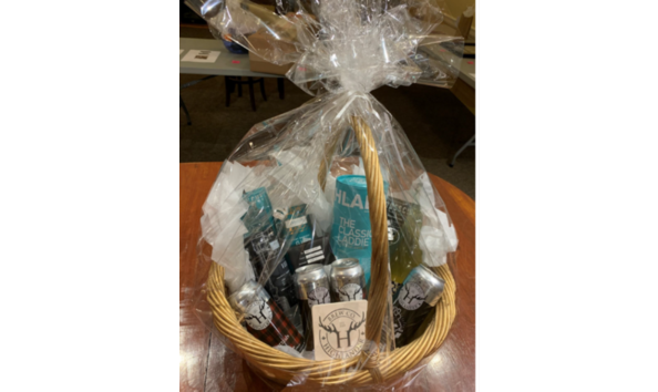 Big image holiday booze basket