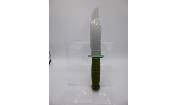 Big image 201807post002plasticbowieknife