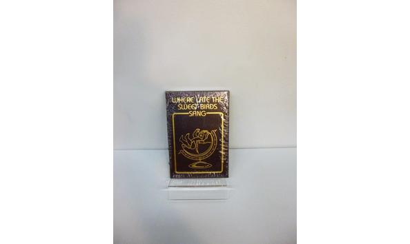 Big image 201904bk033wherelatethesweetbirdsang