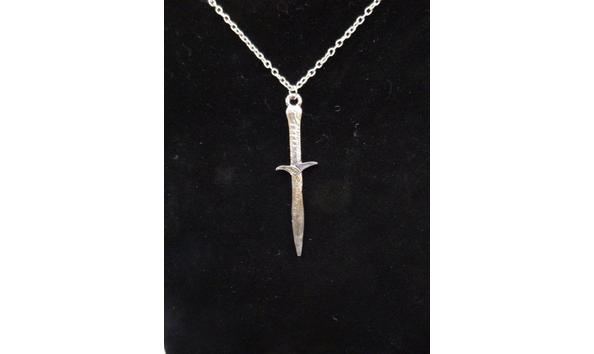 Big image 201912jwy012lotrstingnecklace