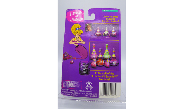 Big image 202009toy001   i dream of jeannie locket toy 2