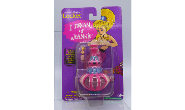 Big image 202009toy001   i dream of jeannie locket toy