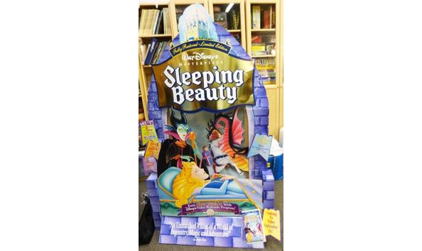 Big image 201505stde001   sleeping beauty standee 2
