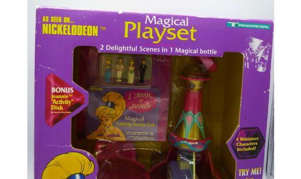 Big image 202009plst001   i dream of jeannie pink playset 2