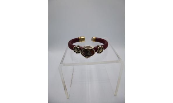 Big image 201807jwy002leathermagnetclosebracelet