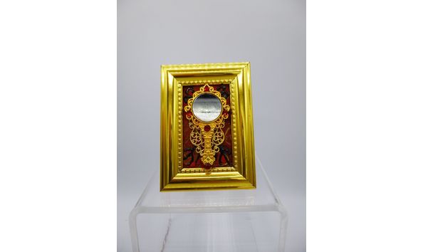 Big image 201907art001framemirror