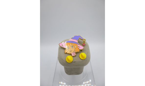 Big image 201911jwy006marigoldthewitchpin