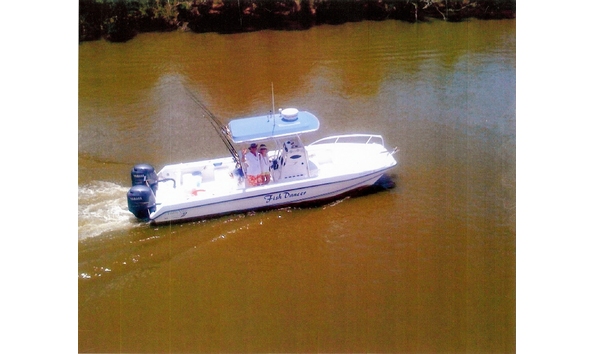 Big image bebe and vic fishing0001