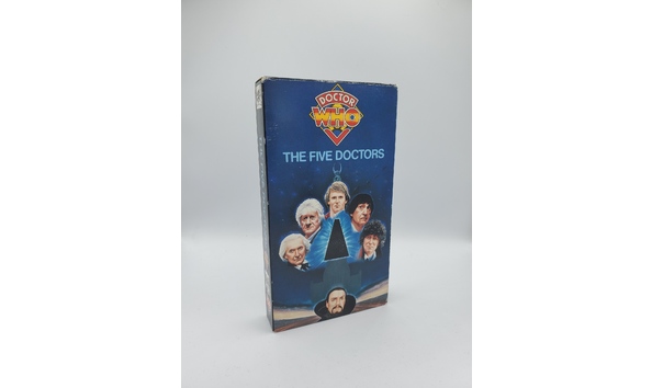 Big image 20190819vhs002 20210107 180823 troughton doctor who vhs set