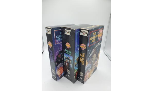 Big image 20190819vhs003 20210107 182609 pertwee doctor who set