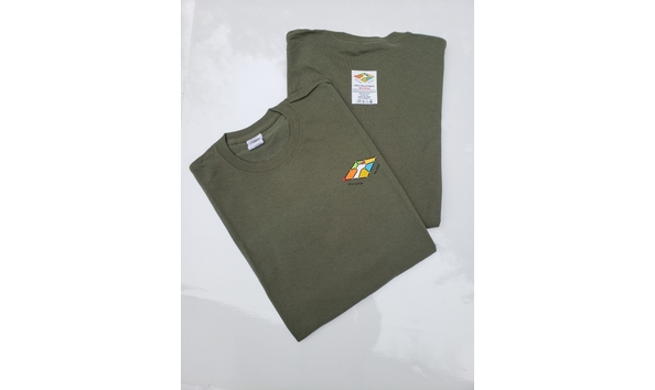 Big image number 14 photo of front   back of one t shirt but the t shirt is actually 2xl