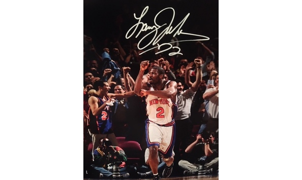 Big image larry johnson ny knicks autographed l pose photo with msg crowd going crazy