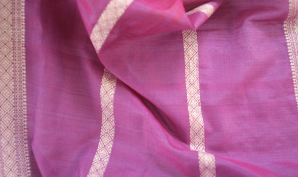 Big image 31 jhoolescarf dregreerefraction 2