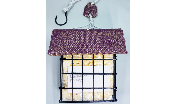 Big image 97 suetfeeder 1