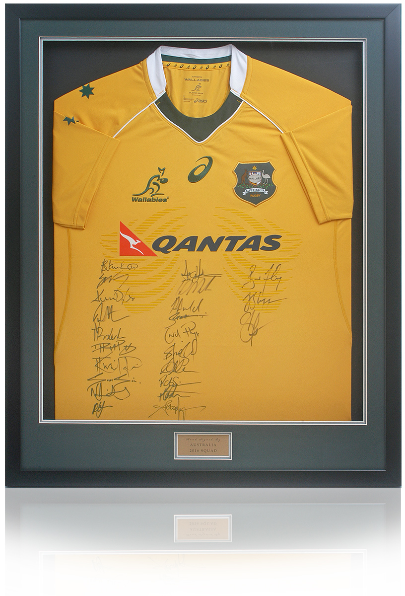Australia Rugby Union shirt hand signed by the 2016 squad