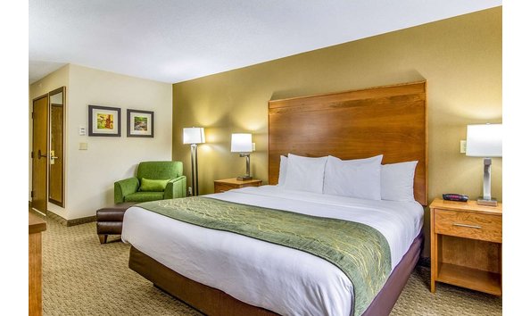Big image comfort inn millersburg