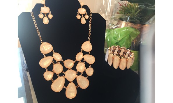 Big image prettyinpink