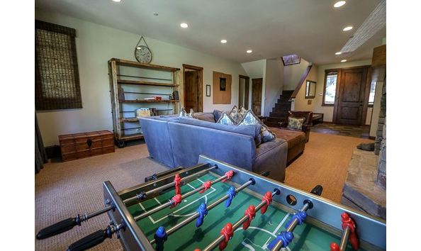 Big image 7481600940