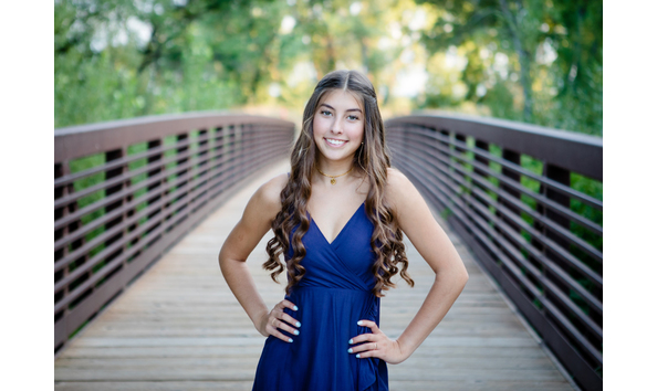 Big image senior on bridge lucy tuck photography