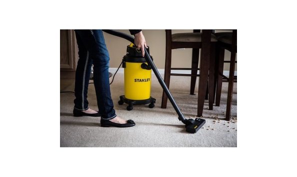 Big image stanleyvacuum2
