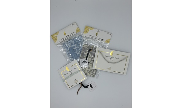 Big image item 24 l l