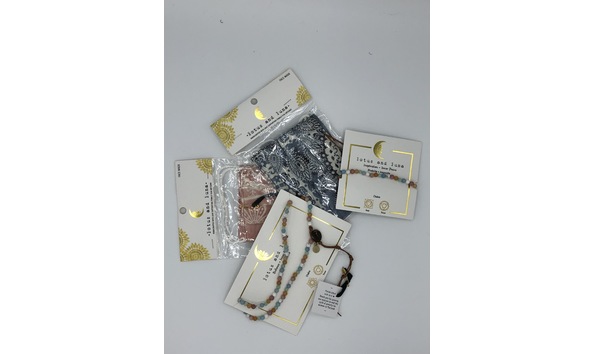 Big image item 72 l l