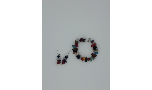 Big image item 114 agate bracelet and earrings2