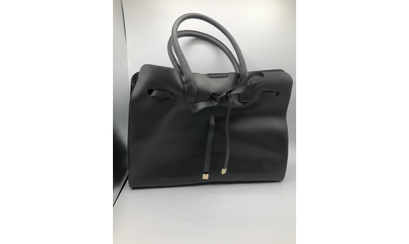 Big image item 121 bow tote