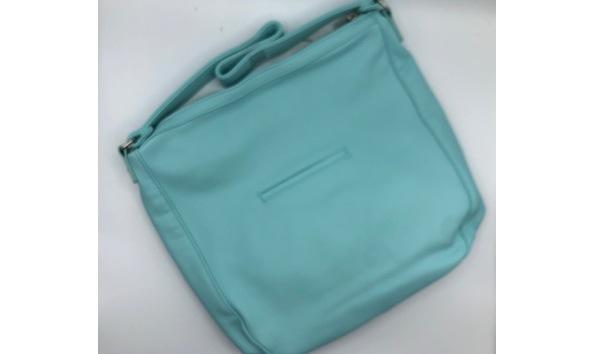 Big image item 140 thirty one bag